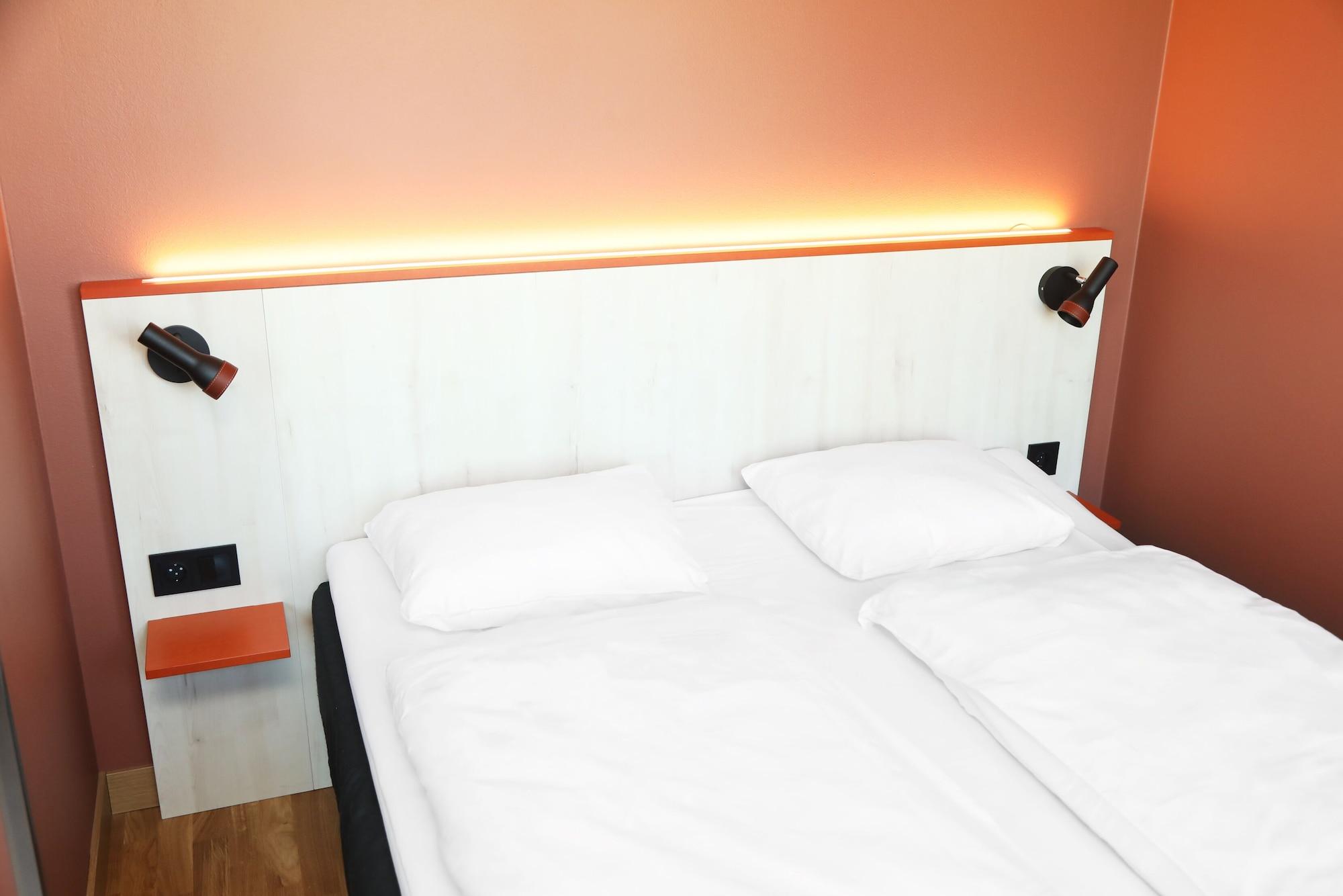 Comfort Hotel Xpress Youngstorget Oslo Exterior foto