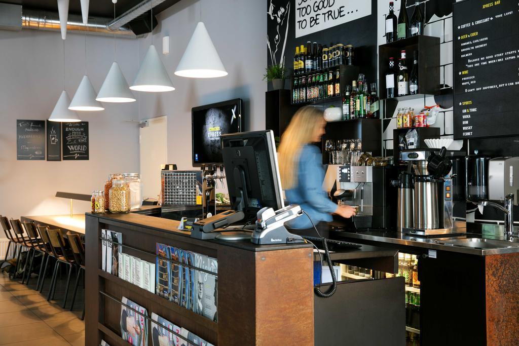 Comfort Hotel Xpress Youngstorget Oslo Exterior foto